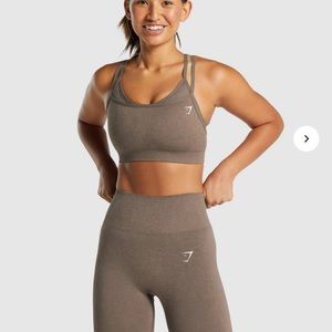 Brand new NEVER WORN gymshark adapt set!!!